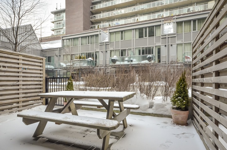 201carlaw102-031-1.jpg