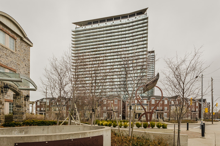 105thequeensway604-127-2-1.jpg