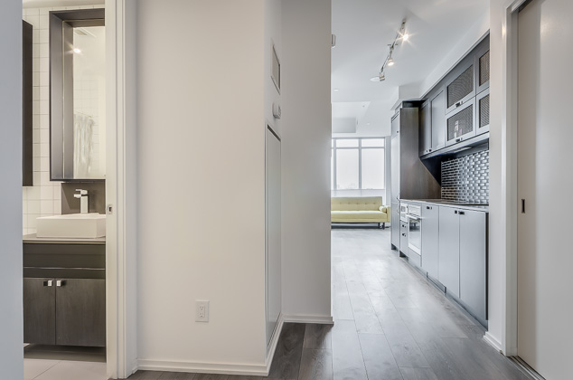 783-Bathurst-Street-Unit-623-167BLENDED-1.jpg